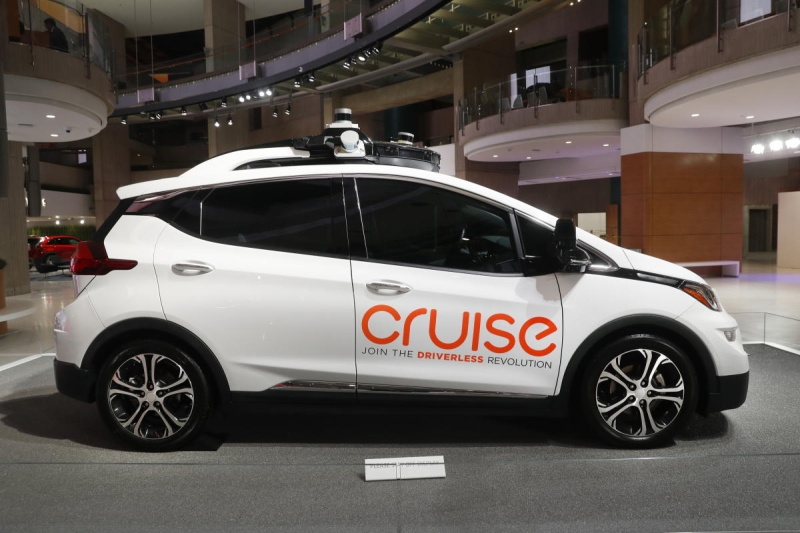 GM ends assistance for Cruise robotaxis