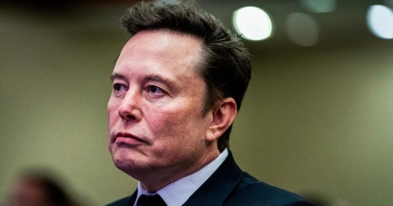 Elon Musk ends up being very first individual to go beyond $400 billion net worth– Bloomberg