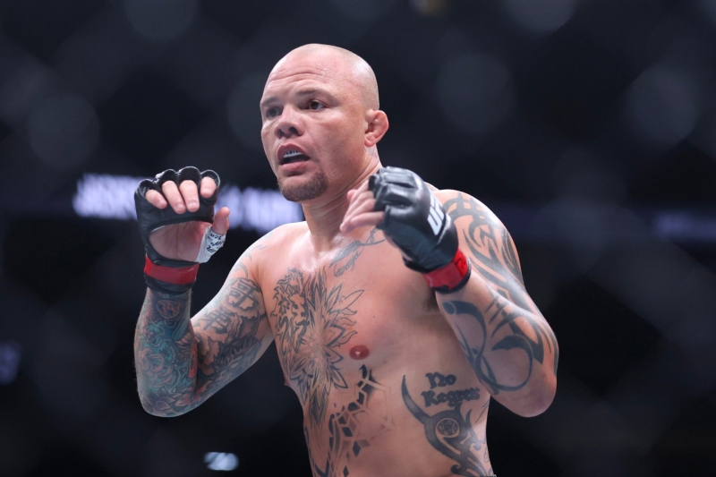 Anthony Smith breaks silence to attend to battling future after teasing retirement in psychological UFC 310 interview