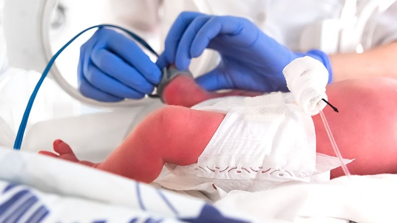 AAP Backs Simpler Test for Critical Congenital Heart Disease