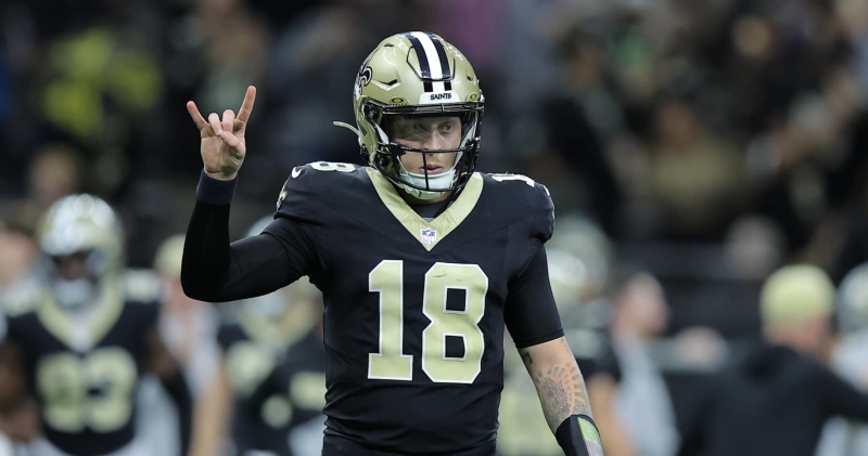 Saints’ Spencer Rattler Practices in Walk-In Freezer to Prepare for Start vs. Packers