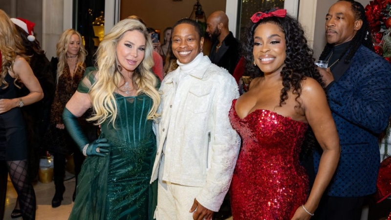 Niecy Nash And Adrienne Maloof Host Christmas Extravaganza Toy Drive