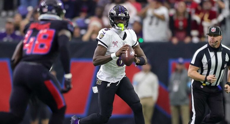 <aLamar Jackson Apologizes to Ravens Defense for Ruining Shutout with Safety vs. Texans