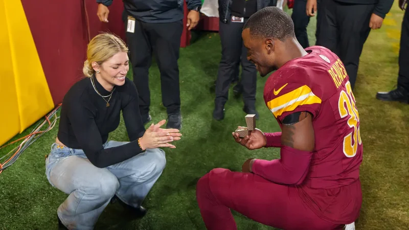 Leaders’ Jeremy Reaves proposes to long time sweetheart after win: ‘That’s my friend’