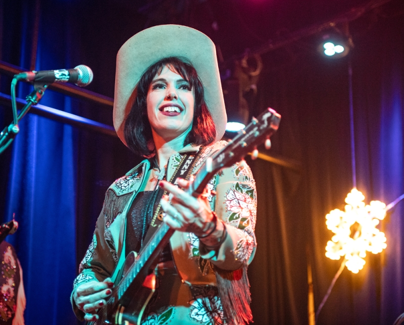 Jenny Don’t and the Spurs carried out at the Tractor Tavern on December 30, 2024