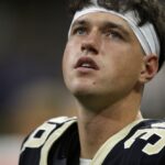 Saints re-sign K Charlie Smyth