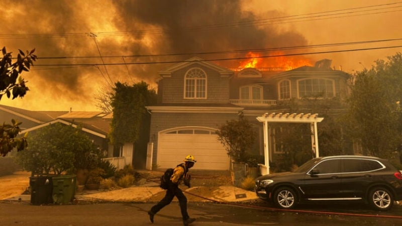 Los Angeles locals get away fire as possibly ‘deadly, damaging’ winds get strength