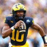 <aAlex Orji Commits to UNLV in Transfer Portal; QB Spent 3 Seasons at Michigan