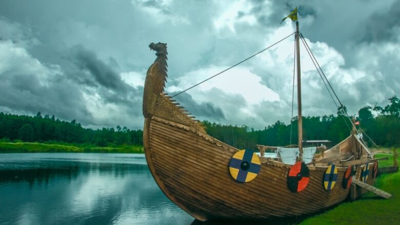 Middle Ages Solar Compasses May Have Guided Viking Sailors