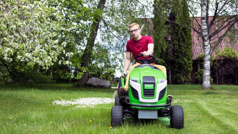 Finest Riding Mowers for 2025