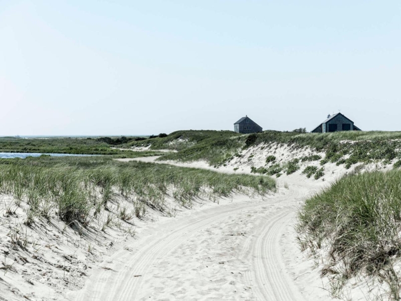 An entrepreneur understood purchasing a Nantucket beach home was dangerous. 6 months later on, it’s gone and he regrets it.