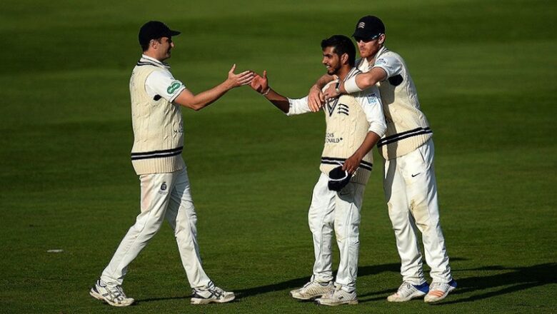 Midday for Somerset amidst danger of pitch charge