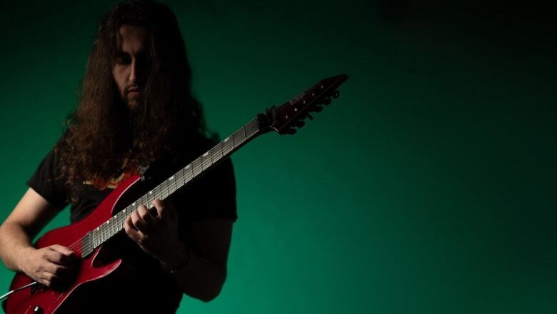 “The very first thing I stated to Jordan Rudess was, ‘You’ve got a quite ill guitarist in your band. What are you asking me for?'” How Spiro Dussias ended up being shred’s next terrific hope– and wound up offering Dream Theater guitar lessons