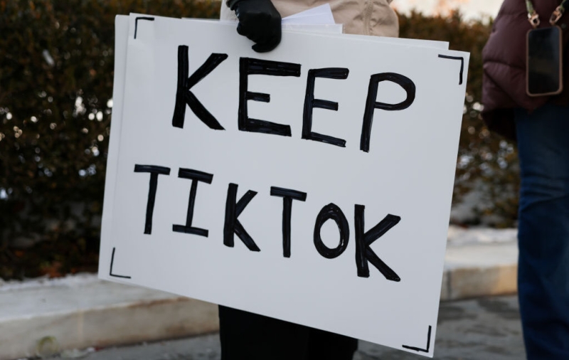 TikTok loses Supreme Court battle, prepares to close down Sunday